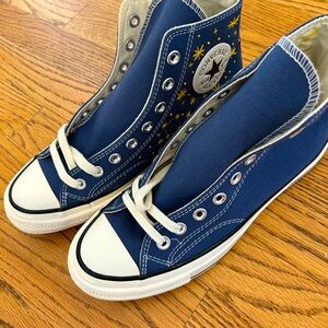 Brand new women’s high top Converse
